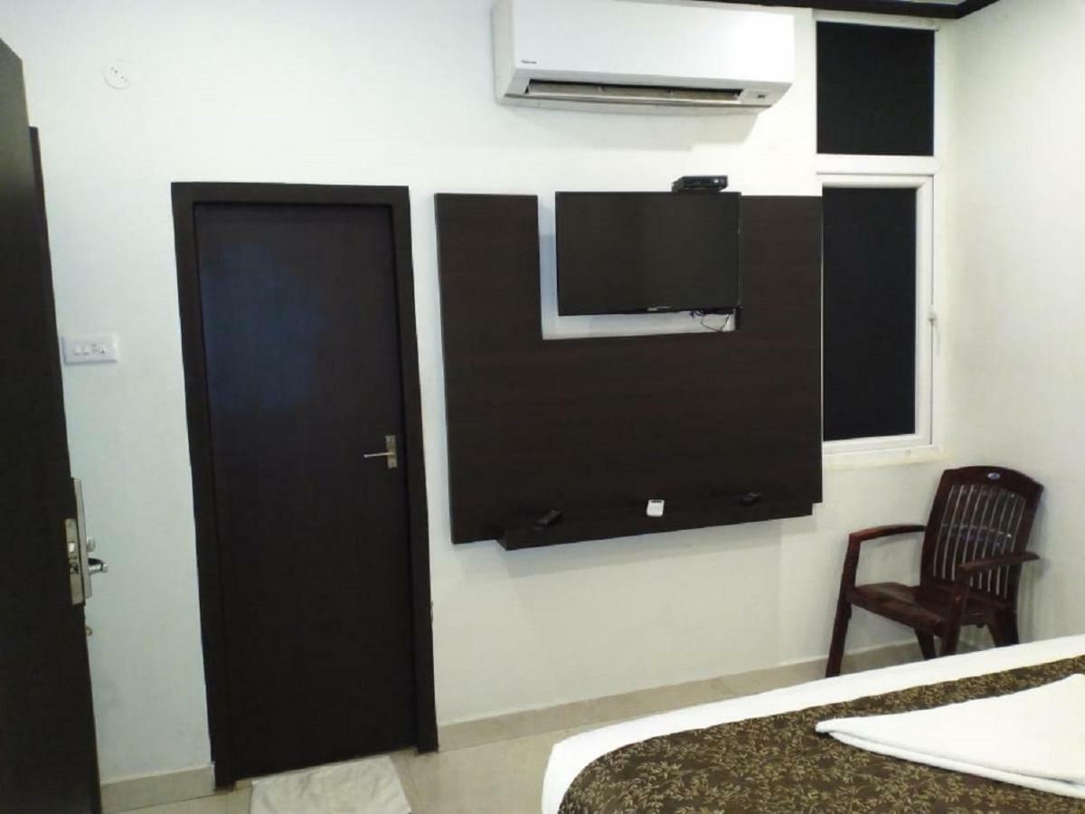 Saravanaa Residency Madurai Eksteriør billede